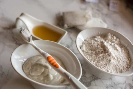 DIY Toothpaste Image